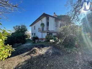 Prodej vily, Monte San Savino, Itálie, 250 m2