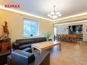 Prodej rodinného domu, Jesenice, Zdiměřická, 250 m2