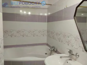 Pronájem bytu 2+kk, Přibyslav, Bechyňovo náměstí, 50 m2