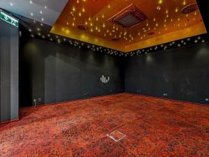 Pronájem obchodního prostoru, Praha - Nové Město, Na Florenci, 514 m2