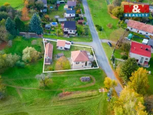 Prodej rodinného domu, Choltice - Ledec, 180 m2