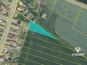 Prodej podílu pole, Račiněves, 232 m2