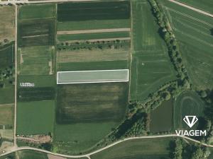 Prodej podílu pole, Uhřičice, 988 m2