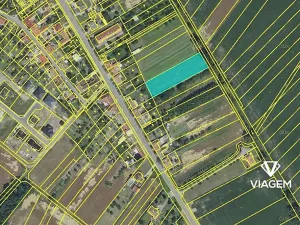 Prodej podílu zahrady, Břežany, 1310 m2