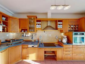 Prodej rodinného domu, Hradec Králové, Kmochova, 195 m2