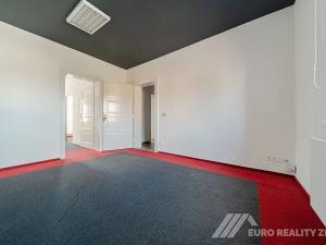 Pronájem kanceláře, Otrokovice, Dr. E. Beneše, 131 m2