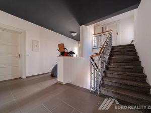 Pronájem kanceláře, Otrokovice, Dr. E. Beneše, 131 m2