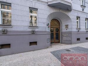 Pronájem bytu 3+1, Praha - Vinohrady, Slavíkova, 82 m2