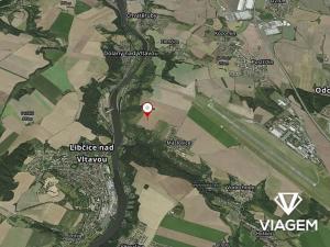 Prodej podílu pole, Máslovice, 2361 m2