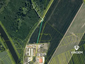 Prodej podílu pole, Uherské Hradiště, 2067 m2