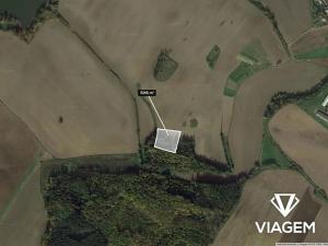 Prodej podílu pole, Hostim, 585 m2