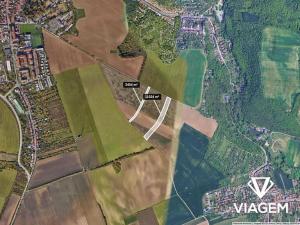 Prodej podílu pole, Brno, 2413 m2