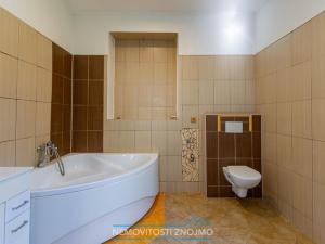 Prodej činžovního domu, Jaroslavice, Mlýnská, 360 m2