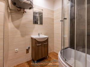 Prodej činžovního domu, Jaroslavice, Mlýnská, 360 m2