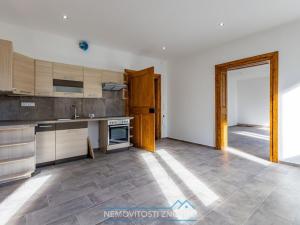 Prodej činžovního domu, Jaroslavice, Mlýnská, 360 m2