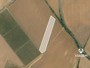 Prodej podílu pole, Chotiněves, 4510 m2