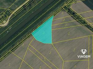 Prodej podílu pole, Uherský Ostroh, 1887 m2