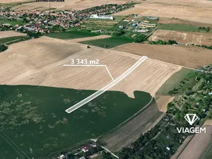 Prodej podílu pole, Kuchařovice, 835 m2