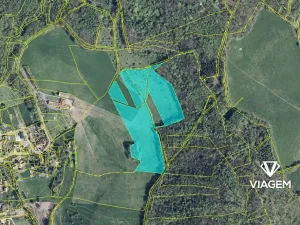 Prodej podílu pole, Ústí nad Labem, 5513 m2