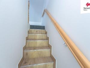 Prodej bytu 2+kk, Břežany II, 57 m2