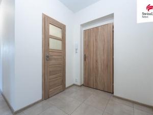 Prodej bytu 3+kk, Břežany II, 77 m2