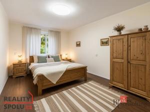 Prodej rodinného domu, Stožec - České Žleby, 283 m2