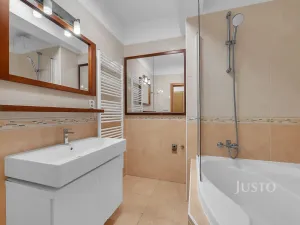 Prodej bytu 4+kk, Praha - Dubeč, Netlucká, 102 m2