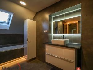 Prodej bytu 3+1, Držkov, 76 m2