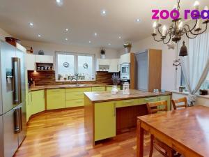 Prodej rodinného domu, Perštejn - Lužný, 305 m2