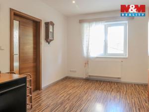 Prodej bytu 3+1, Slušovice, Dlouhá, 83 m2