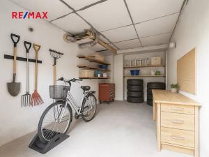 Prodej bytu 3+1, Hostivice, Na Pískách, 69 m2