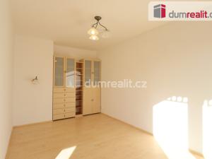 Pronájem bytu 1+kk, Karlovy Vary - Stará Role, Nejdlova, 38 m2