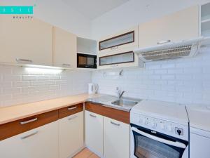 Pronájem bytu 1+1, Šternberk, Uničovská, 30 m2
