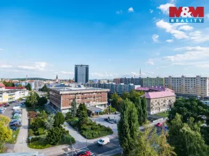 Prodej bytu 3+1, Chomutov, Bezručova, 85 m2