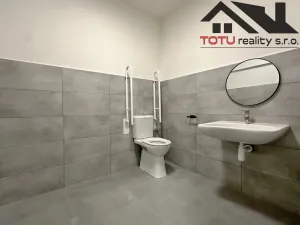 Pronájem obchodního prostoru, Jaroměř, Jezbinská, 391 m2