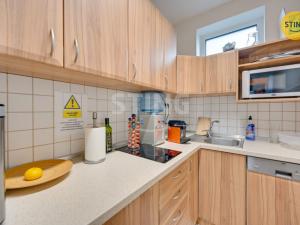 Pronájem kanceláře, Třebětice, 1982 m2