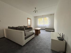 Pronájem bytu 3+1, Plzeň - Severní Předměstí, Břeclavská, 68 m2