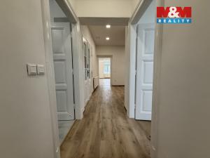 Pronájem bytu 3+1, Karviná - Fryštát, Masarykovo nám., 120 m2