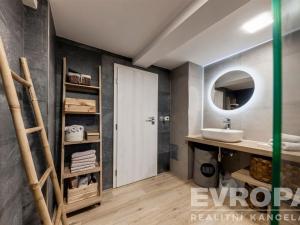 Prodej chalupy, Trhová Kamenice, 197 m2