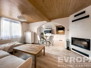 Prodej chalupy, Trhová Kamenice, 197 m2