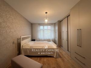 Pronájem bytu 2+kk, Praha, Chaberská, 45 m2