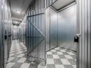 Pronájem skladu, Praha - Kobylisy, Horňátecká, 1 m2