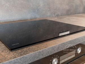 Pronájem bytu 2+kk, Praha, Líbalova, 50 m2