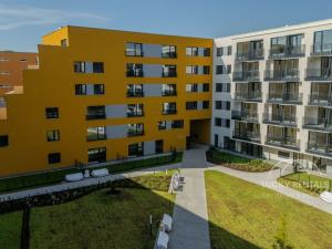 Pronájem bytu 1+kk, Praha, Líbalova, 32 m2