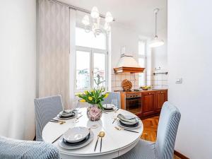 Prodej bytu 3+kk, Praha - Nové Město, Koubkova, 61 m2