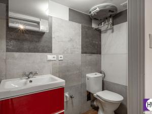 Prodej ubytování, Praha, Husitská, 16 m2