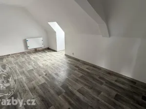 Dražba činžovního domu, Povrly, Převozní, 365 m2