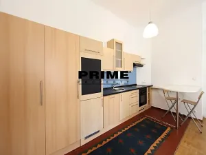 Pronájem bytu 3+kk, Praha - Smíchov, Zborovská, 76 m2