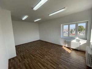 Pronájem kanceláře, Praha - Horní Počernice, Bystrá, 30 m2