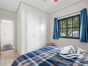 Prodej vily, Orihuela, Španělsko, 87 m2